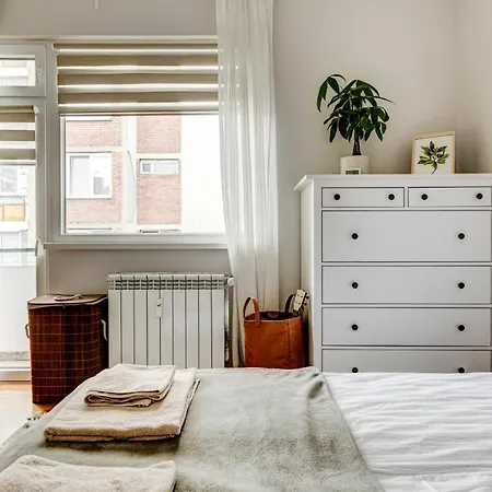 Lora's Bohemian 2bd In Center Apartament Sofia